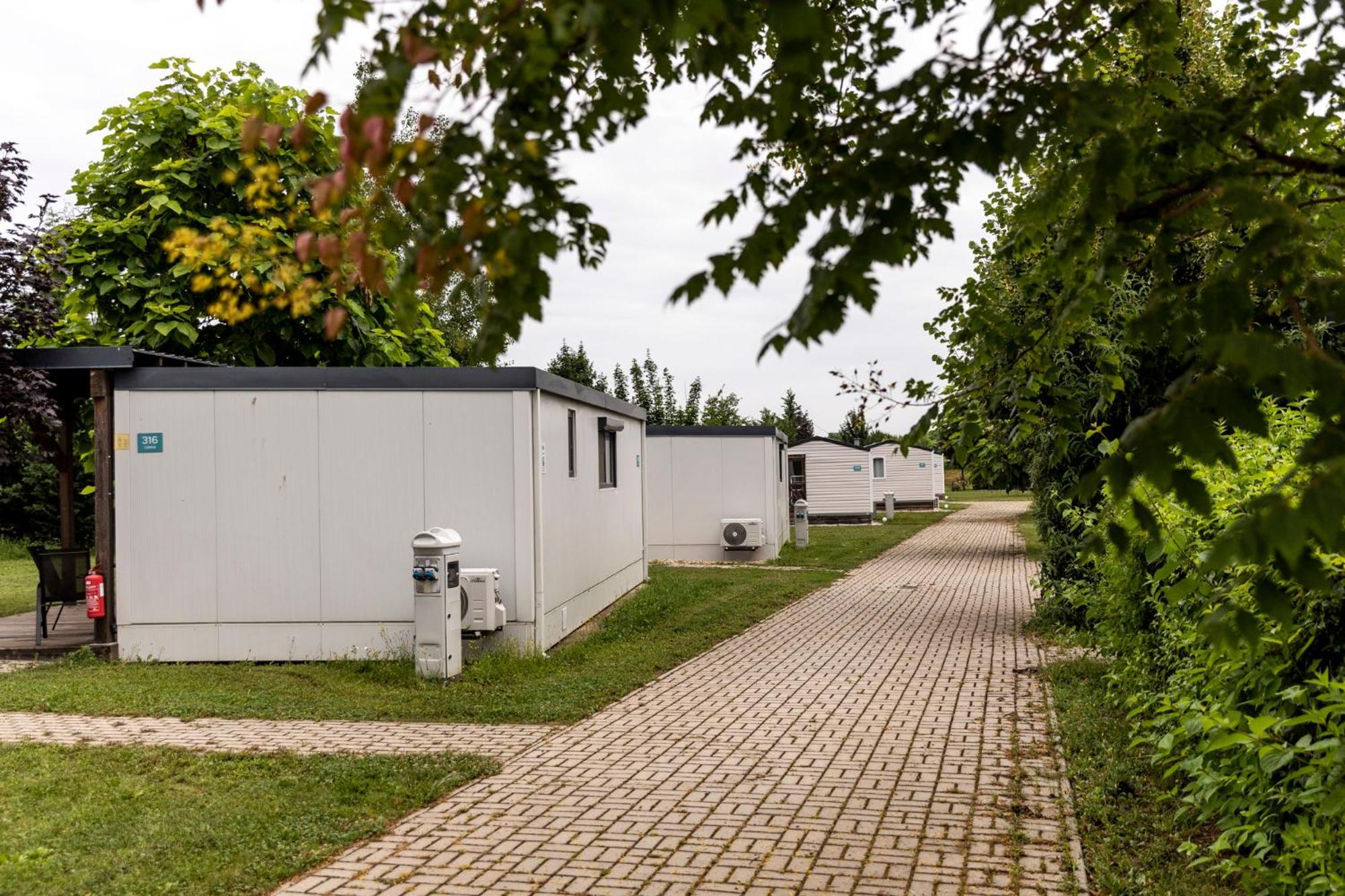 Vulkan Wellness Hotel & Camping Celldömölk Esterno foto