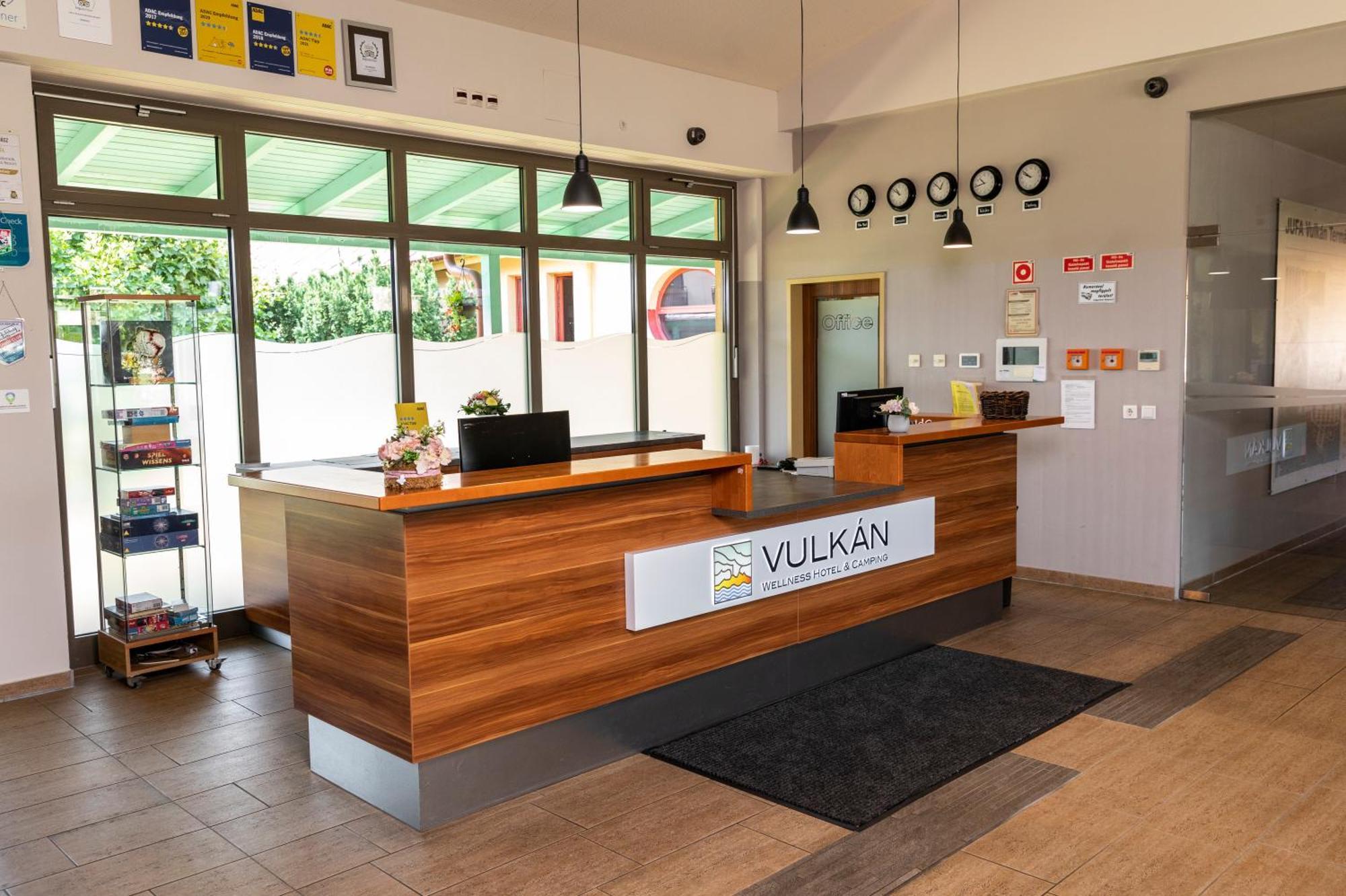 Vulkan Wellness Hotel & Camping Celldömölk Esterno foto